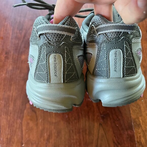 New Balance All Terrain Lace Up Running Shoes - Size‎ 8.5 - Picture 4 of 10